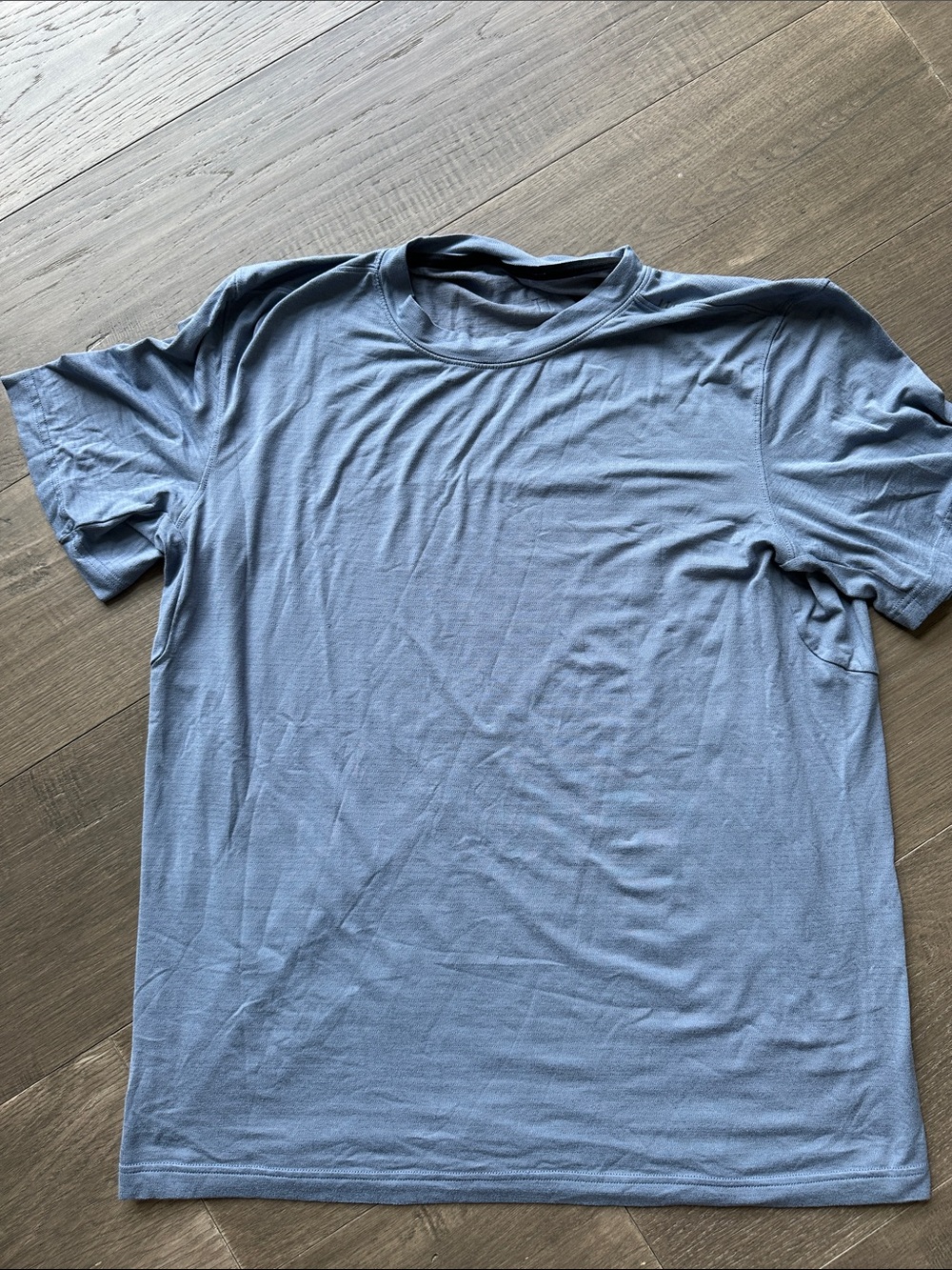 Men's lulu Classic Crew Neck T-Shirt - Blue